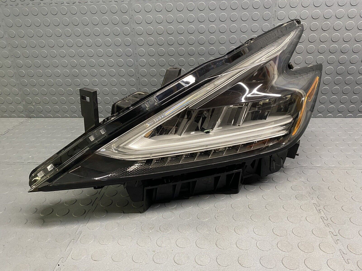 2019-2022 Nissan Murano Left Driver Side LED Headlight OEM NICE! COMPLETE!