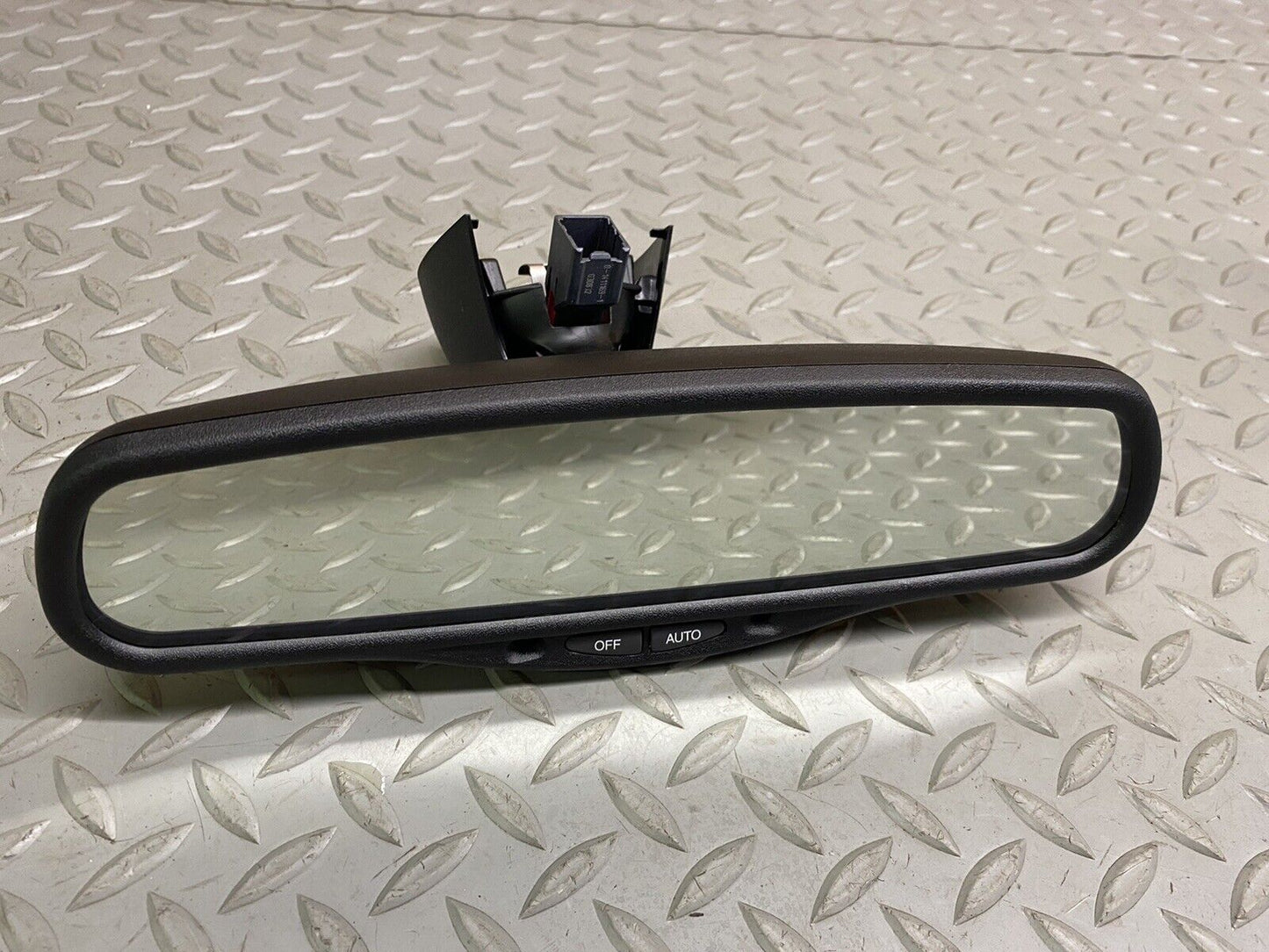 FACTORY OEM 2003 to 2007 Jaguar XJ8 XJR Auto Dim Rear View Mirror