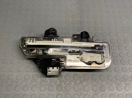 2020-2023 MAZDA CX-30 CX30 FRONT RIGHT TURN SIGNAL LIGHT LAMP DRL OEM NICE!!!