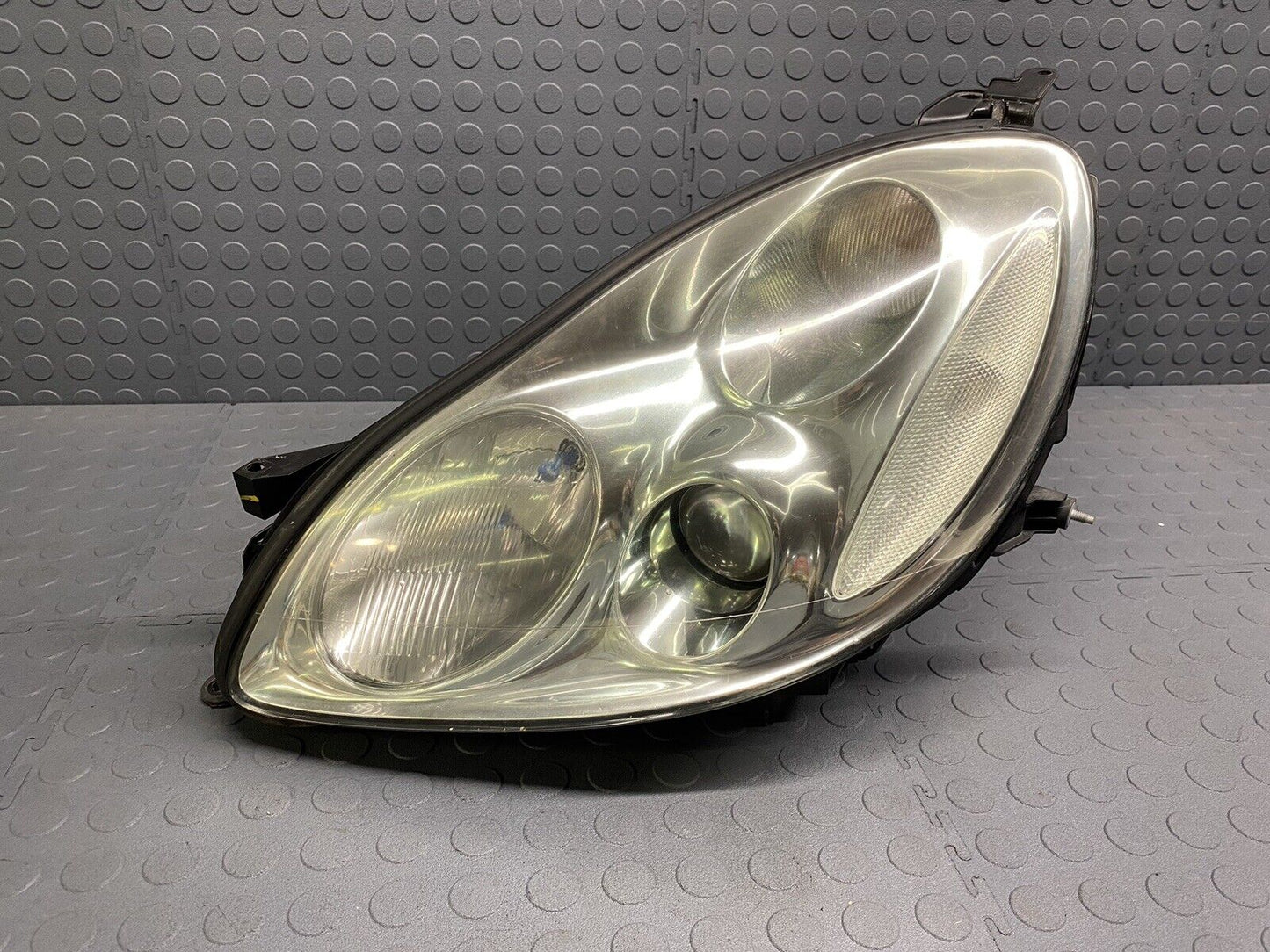 2002 2003 2004 2005 LEXUS SC430 XENON HEADLIGHT LEFT DRIVER SIDE OEM ALL TABS!!!