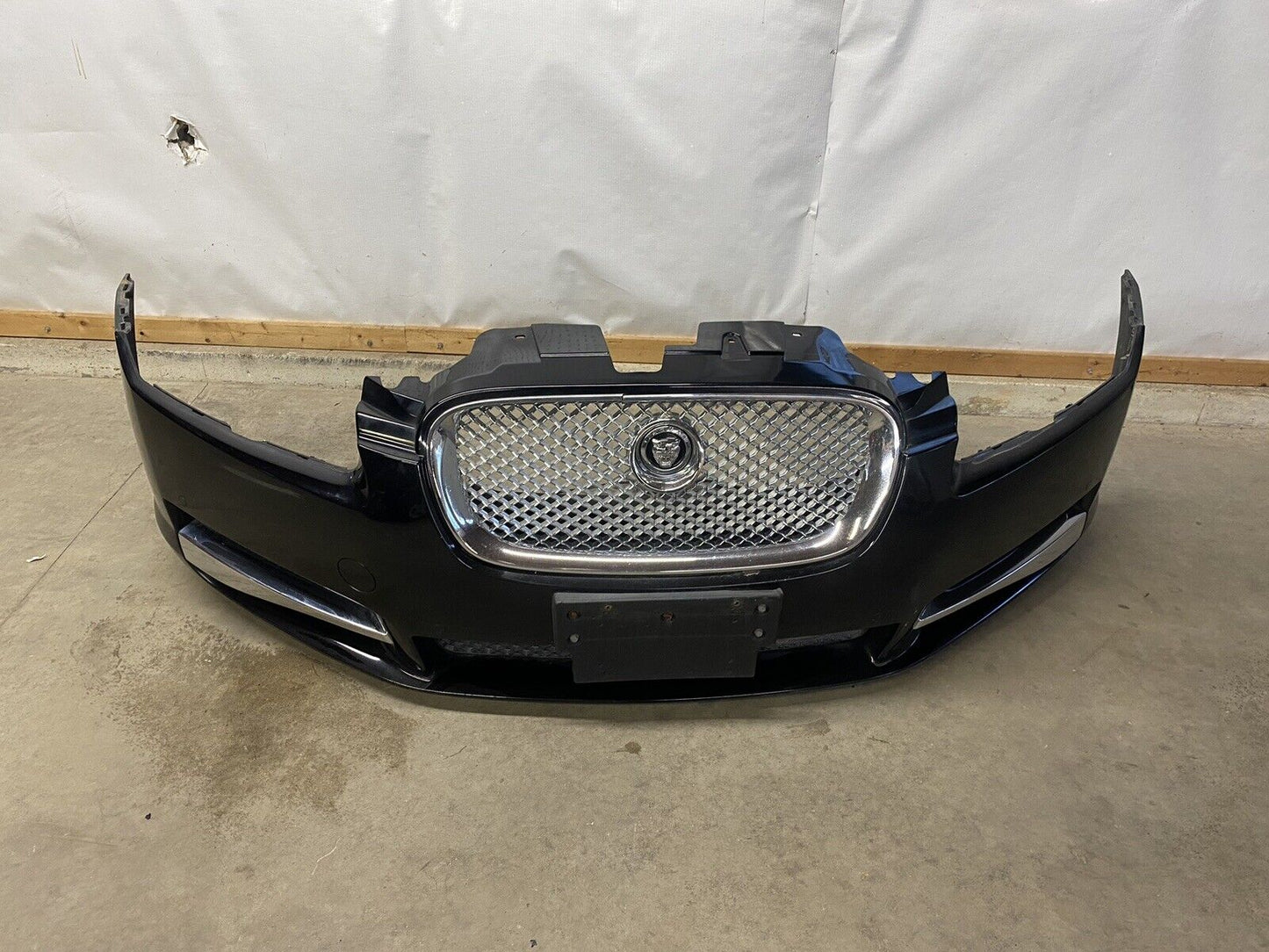 2009-2011 Jaguar XF Supercharged Front Bumper Cover With Grilles OEM COMPLETE