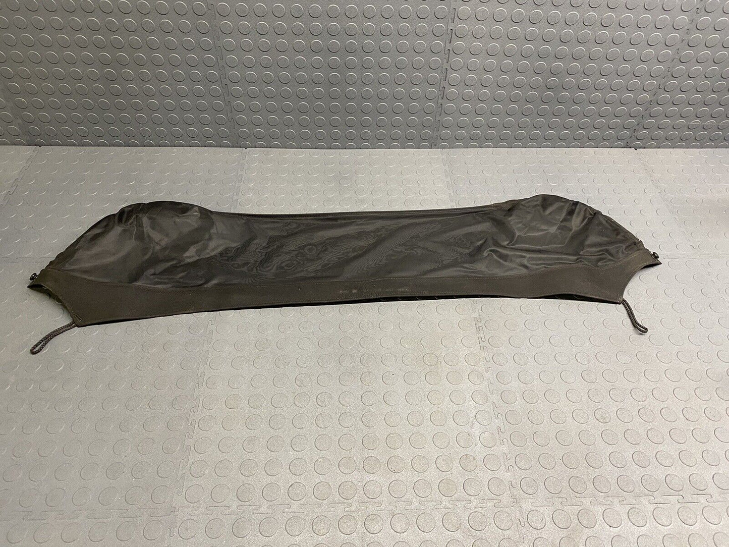 GENUINE OEM 2001-2004 MERCEDES-BENZ R170 SLK-CLASS WIND SCREEN DEFLECTOR NICE!