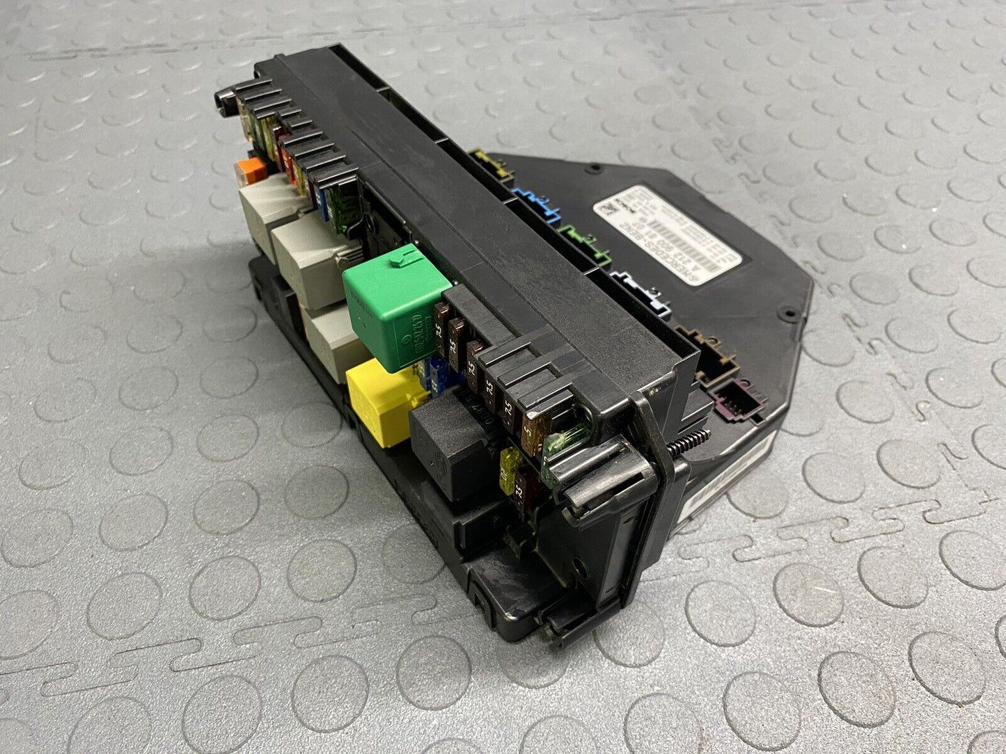 MERCEDES W204 C300 C350 FRONT SAM FUSE BOX BLOCK 2008-2011 2129008107