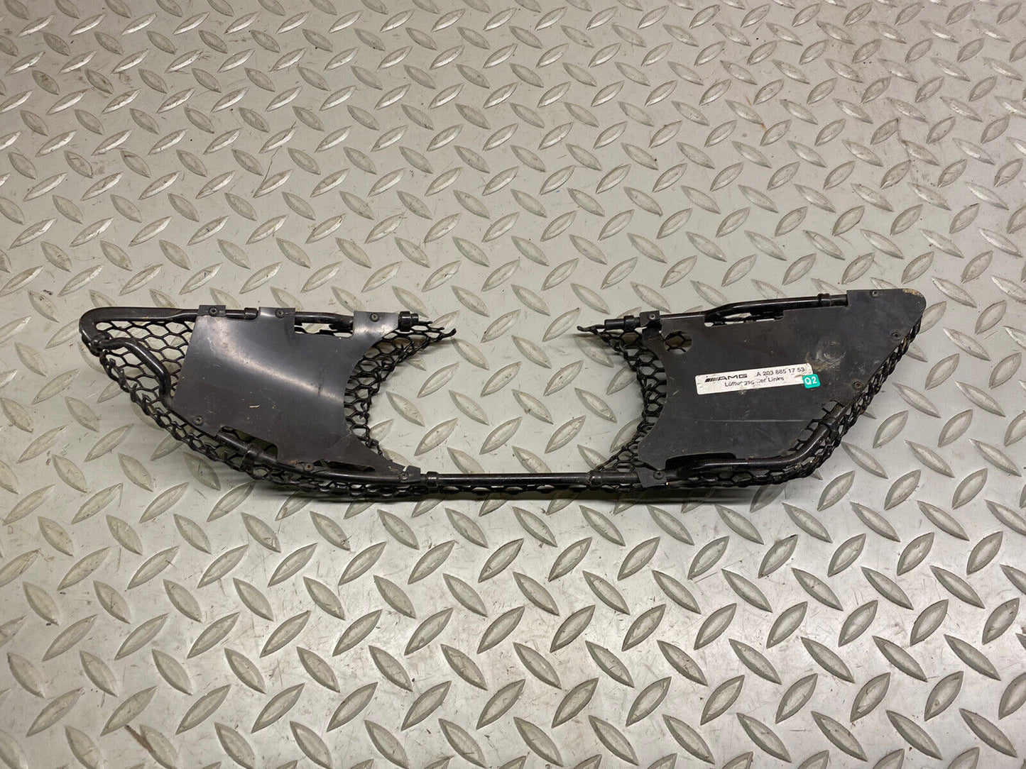 Mercedes W203 C Genuine AMG Front Bumper Cover Left Mesh Grille GENUINE