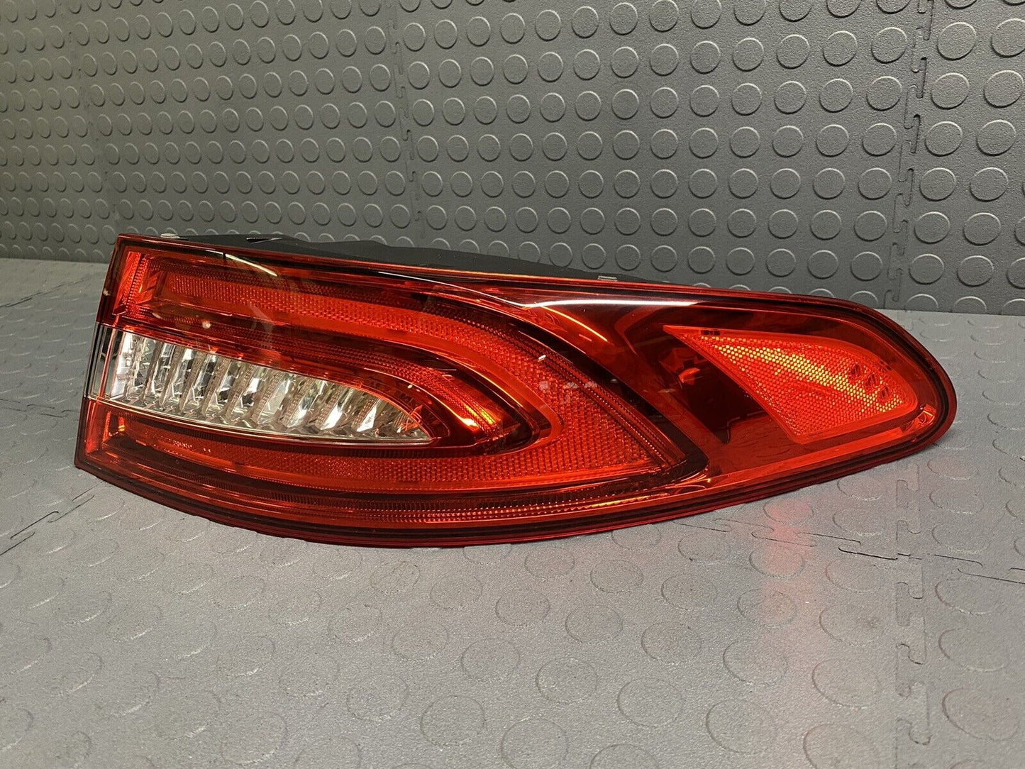 12-15 Jaguar XF XFR X250 Right Passenger Taillight Tail Light OE