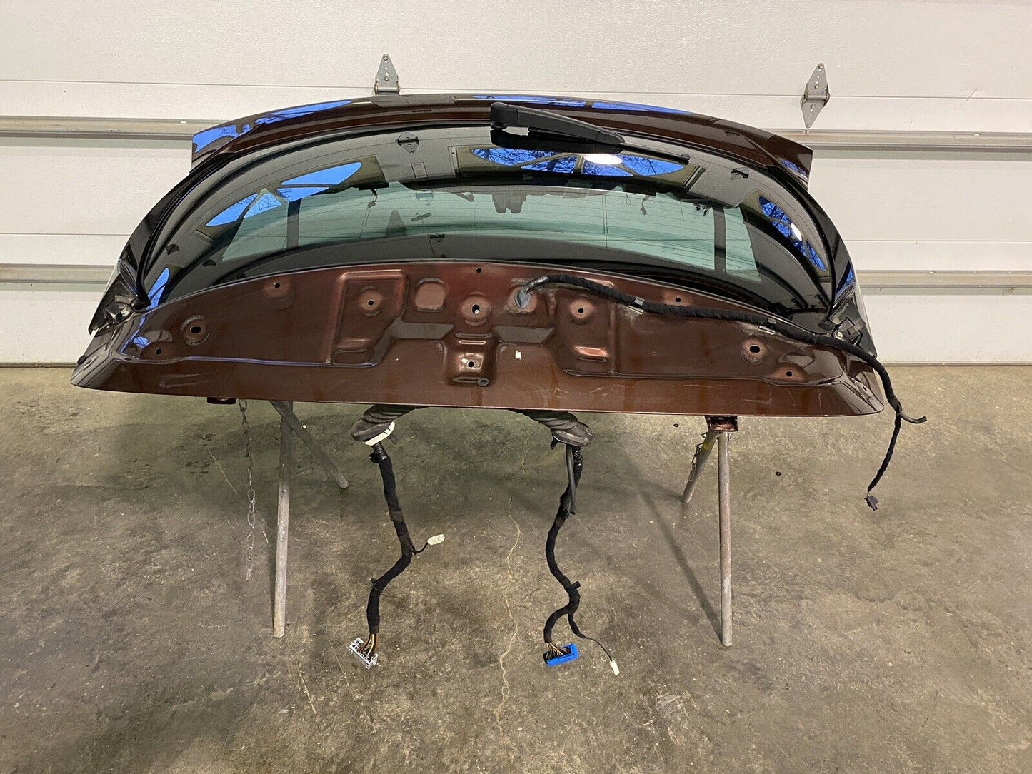 17-20 Maserati Levante M161 Trunk Lid Liftgate Tailgate Hatch Shell