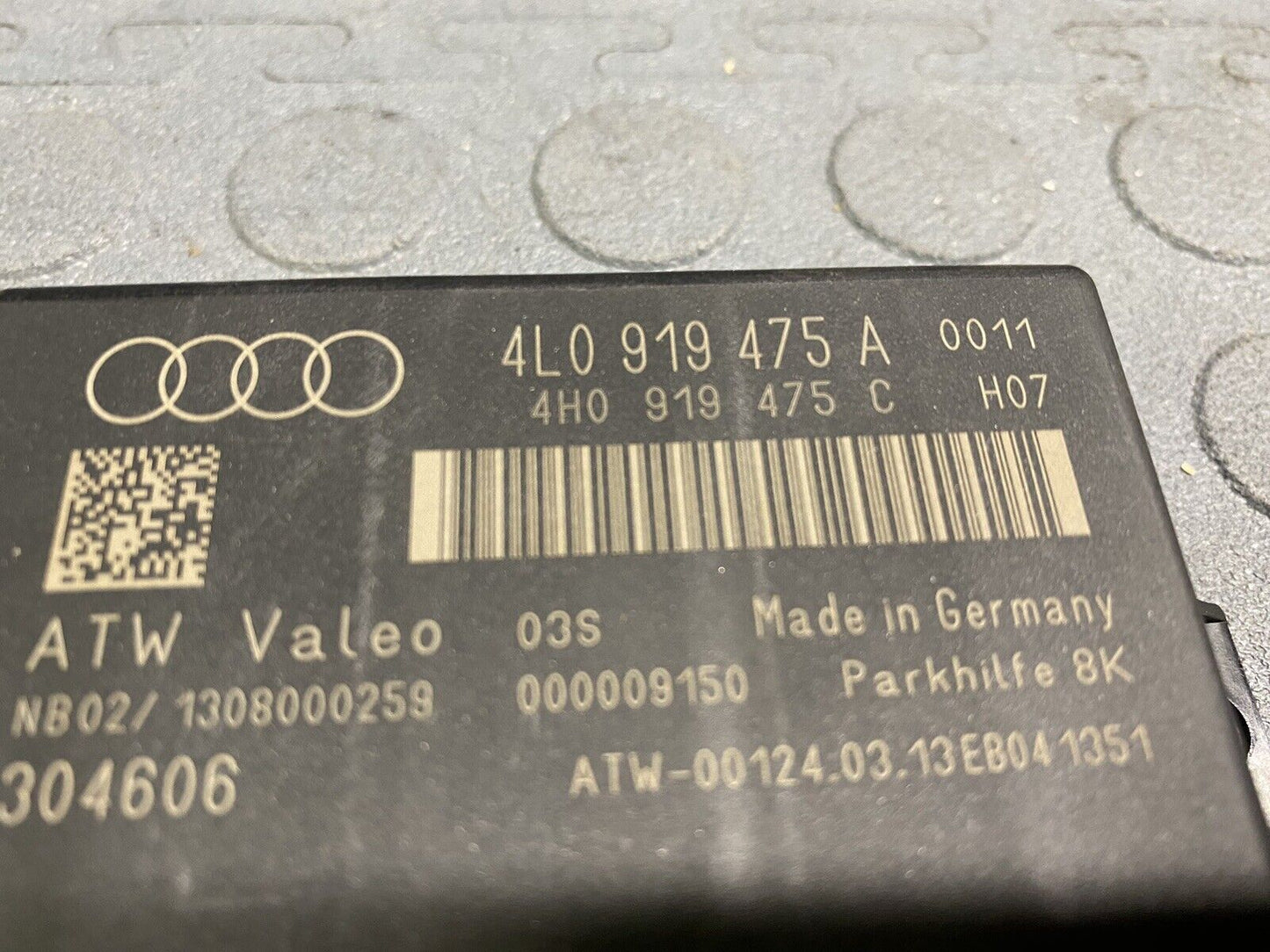 2013 2014 2015 AUDI Q7  REAR PARKING ASSIST AID CONTROL MODULE OEM 4L0919475A