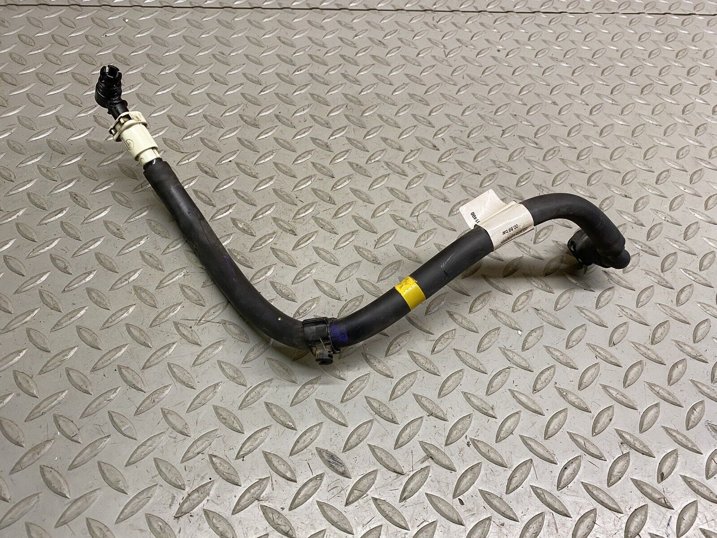 MASERATI LEVANTE 3.0L ENGINE AIR CLEANER VAPOR HOSE TUBE PIPE LINE OE 6700391400