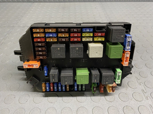 07-13 Mercedes W221 W216 S550 CL550 Front Under Hood Fuse Box Sam Module