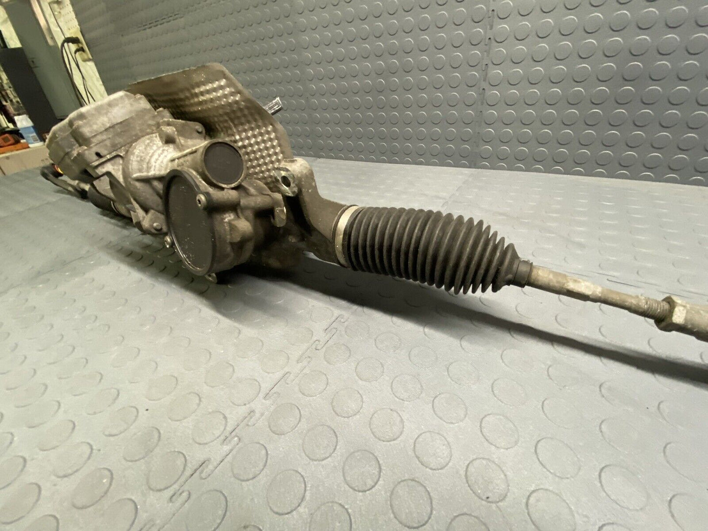 14-19 MERCEDES W117 CLA250 CLA45 ELECTIC POWER STEERING GEAR RACK PINION OEM