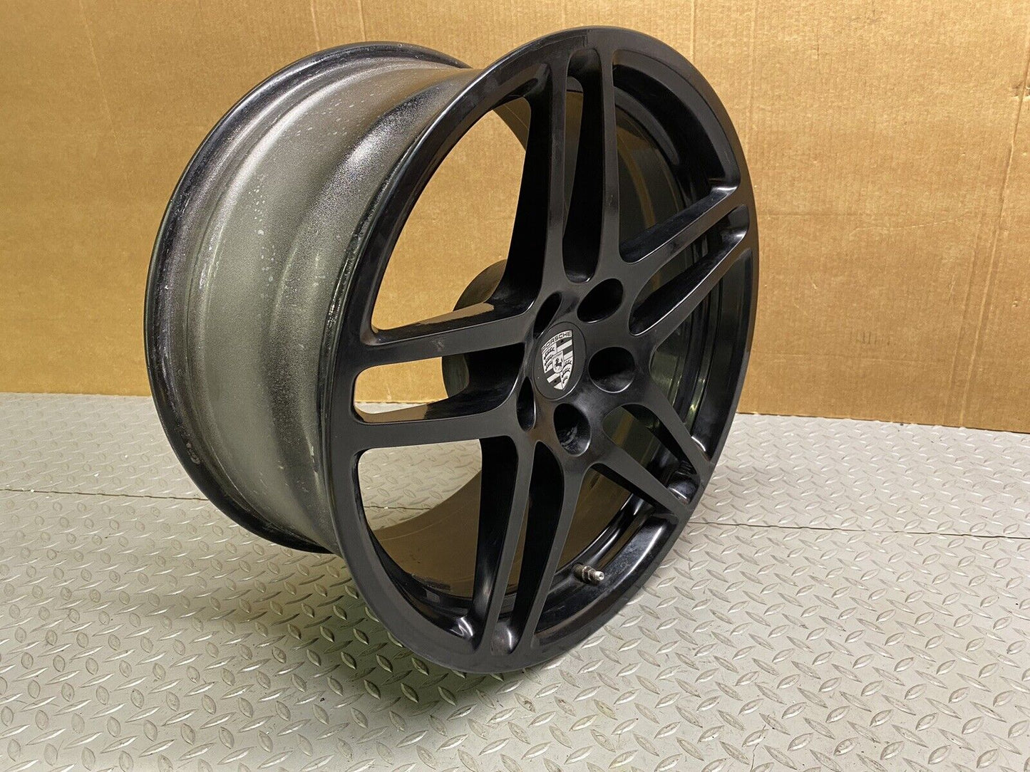 15-20 Porsche Macan 18" OEM Rim Wheel Rear Black 95B601025AS 18x9