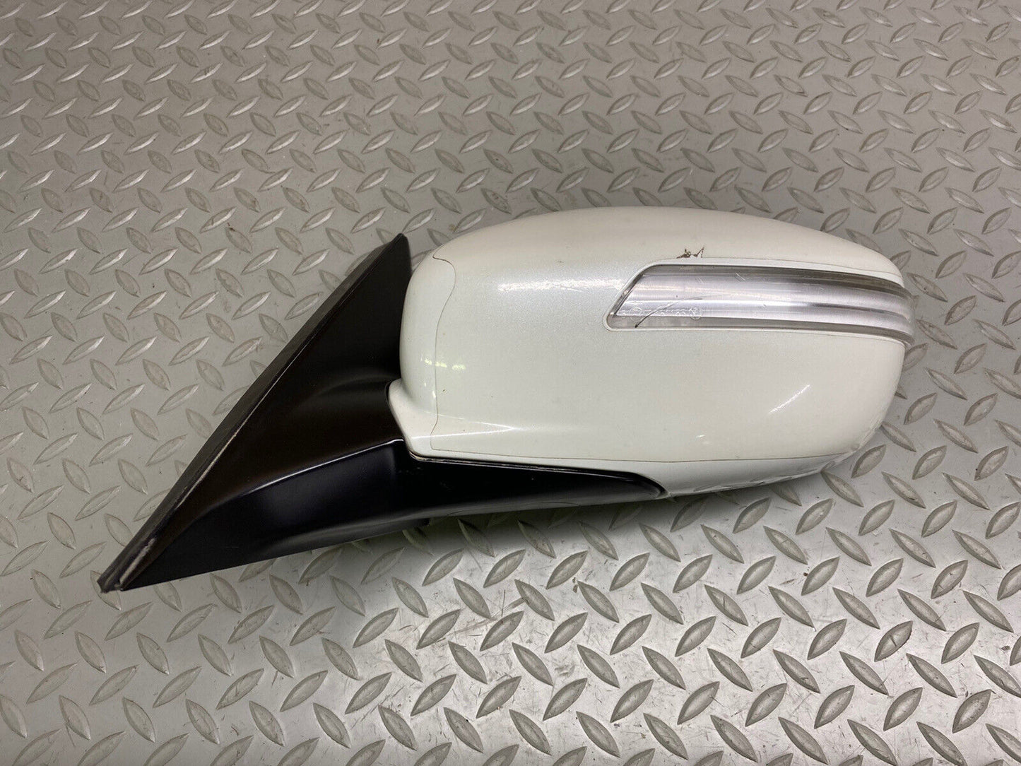 2009-2014 Hyundai Genesis POWER HEAT AUTO DIM DOOR Mirror DRIVER SIDE w/Turn