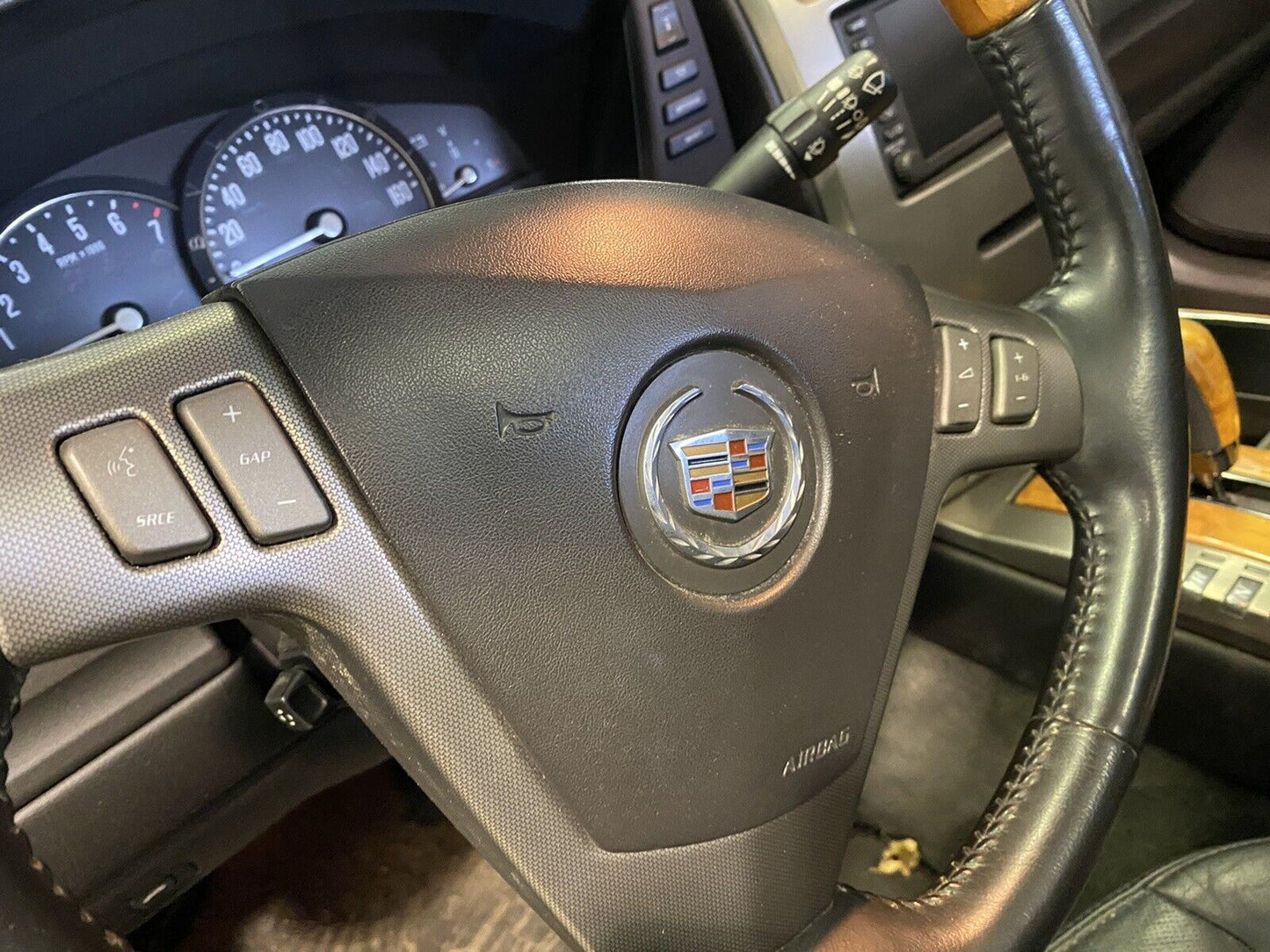 04-09 CADILLAC XLR WOOD BLACK LEATHER STEERING WHEEL NICE 65k miles