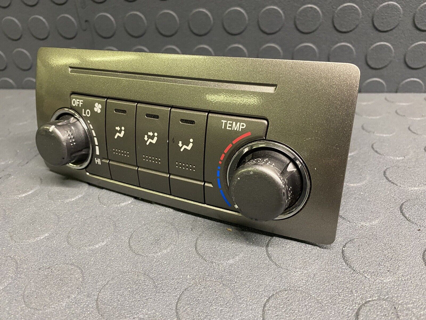2011-2013 Toyota Highlander AC Heater Rear Climate Temperature Control OEM