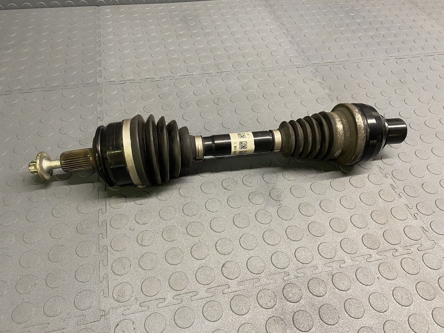 2015-2020 MERCEDES GLA250 4MATIC X156 FRONT RIGHT SIDE AXLE SHAFT HALFSHAFT OEM