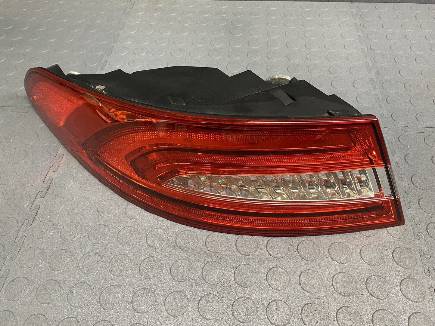 12-15 Jaguar X250 XF Left Driver Taillight Tail Light Brake Light Lamp OEM