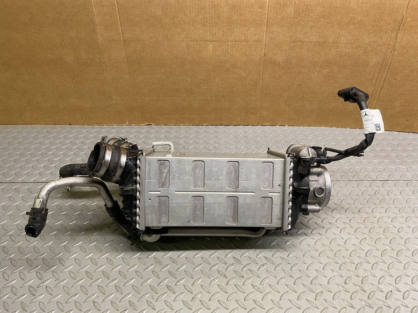 12-19 MERCEDES S63 SL63 CL63 CLS63 E63 AMG INTERCOOLER 5.5L V8 THROTTLE BODY