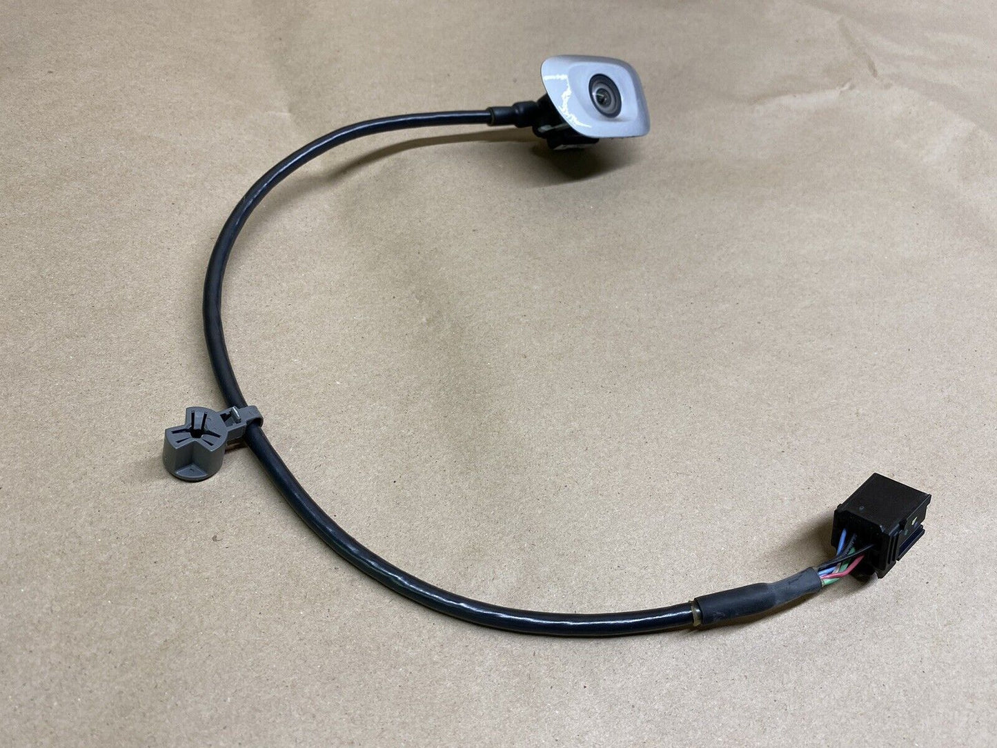 2013-2016 Dodge Dart Trunk Rear View Backup Camera Silver Bezel 56038990AA OEM