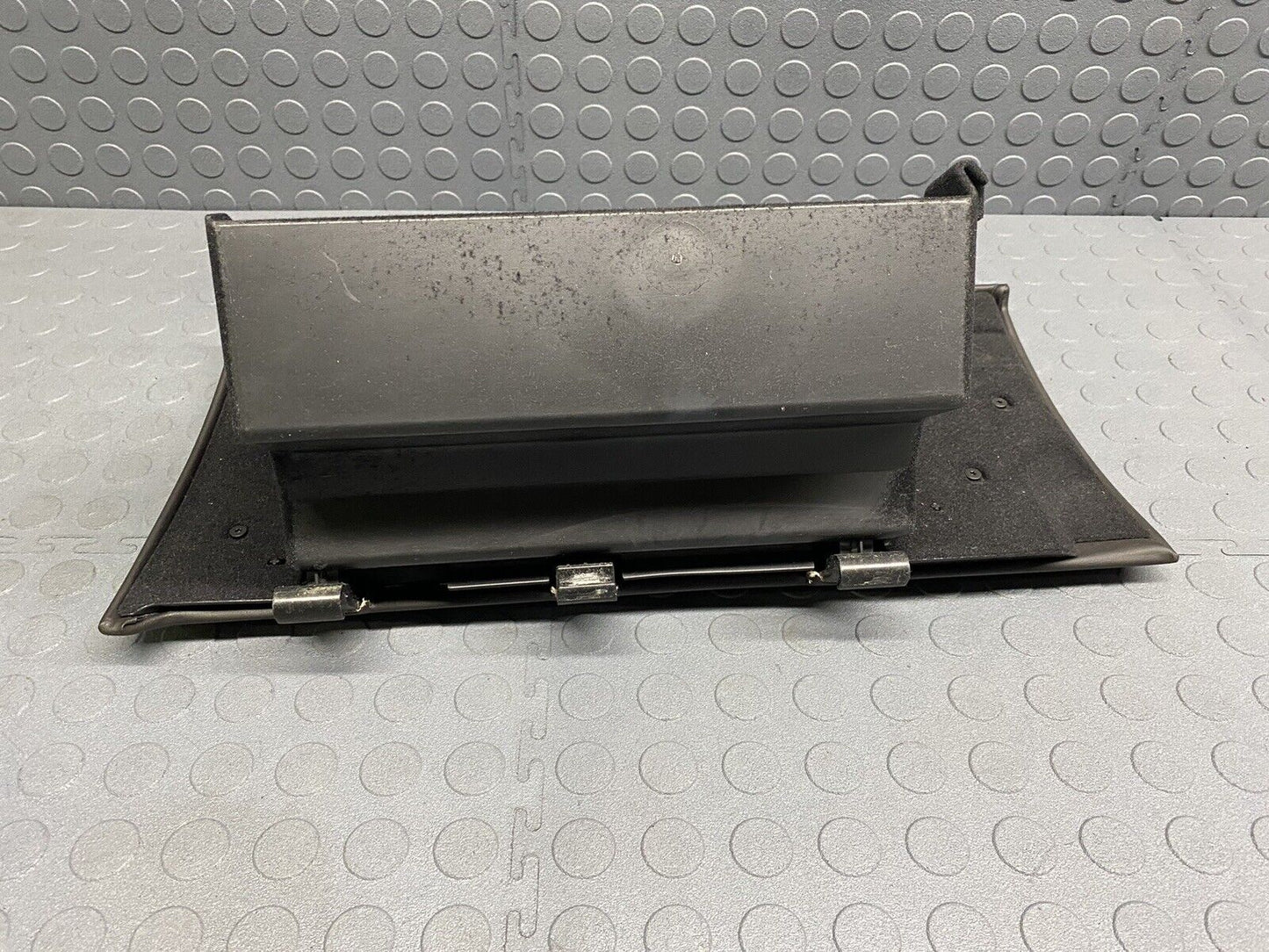 04-06 Cadillac XLR Dash Dashboard Glove Box Compartment Black OEM 65k NICE