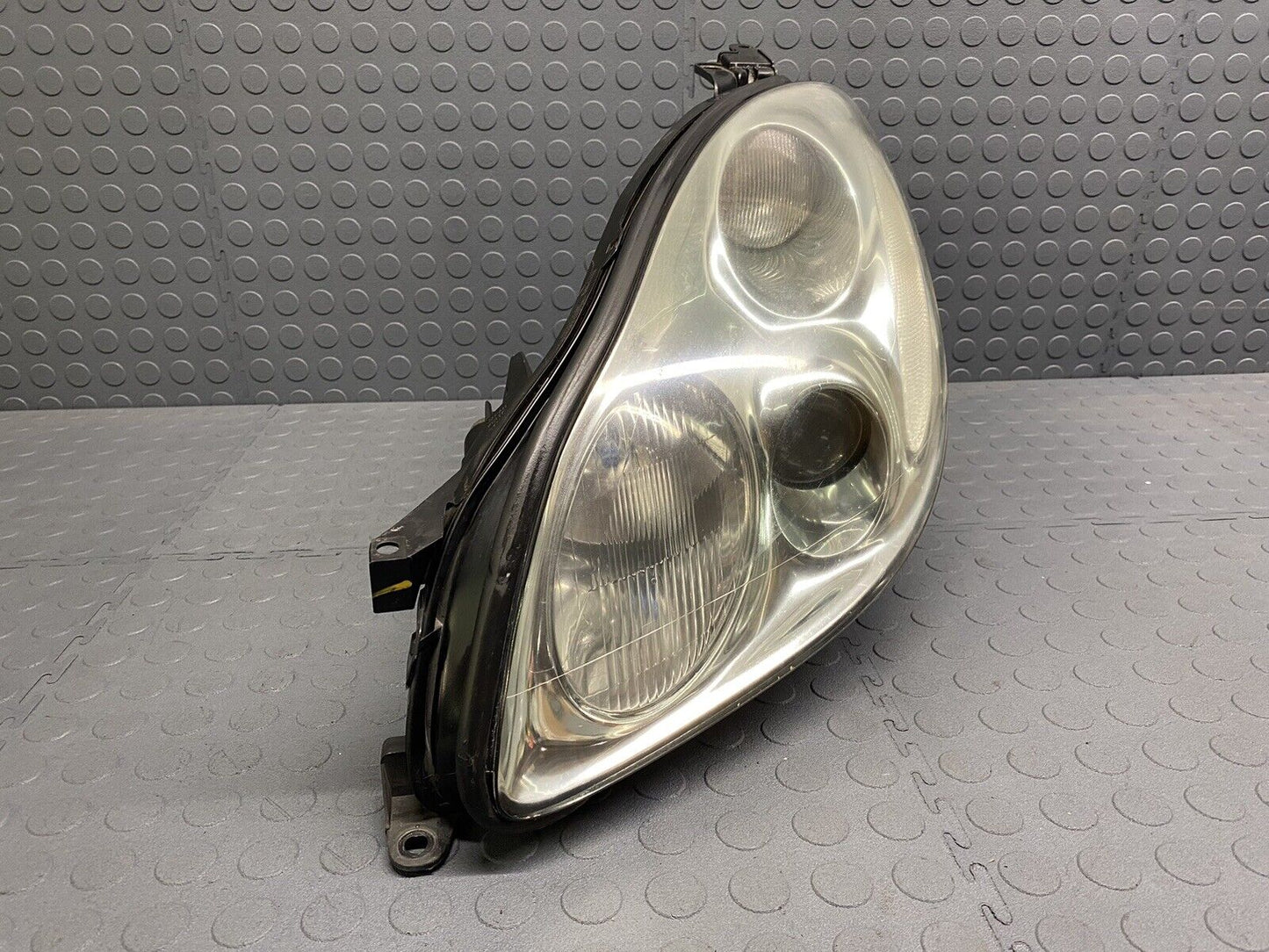 2002 2003 2004 2005 LEXUS SC430 XENON HEADLIGHT LEFT DRIVER SIDE OEM ALL TABS!!!