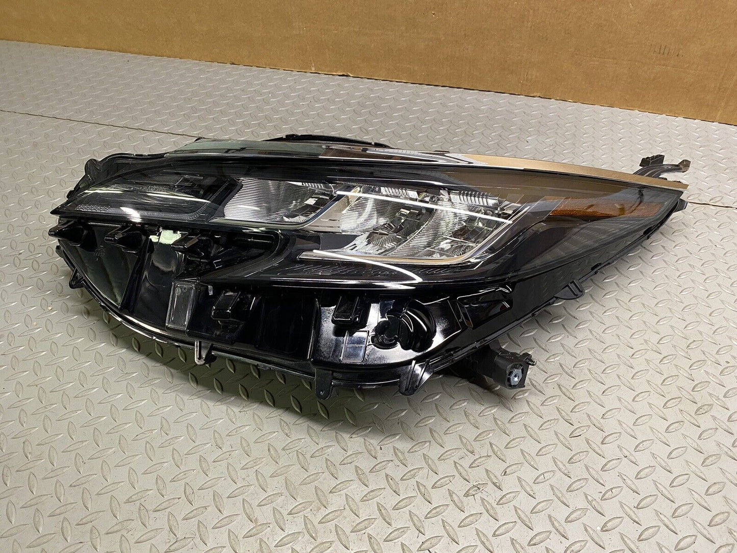 2021 2022 2023 TOYOTA SIENNA XSE HEADLIGHT LED DRIVER LEFT SIDE 81150-08110 OEM