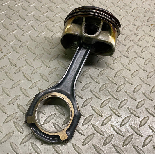 2012-2019 MERCEDES AMG OEM 5.5L M157 PISTON AND CONNECTING ROD 157030051764  H