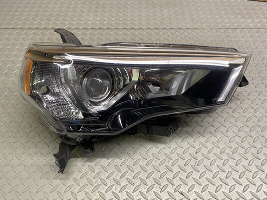 Mint! 2014-2020 Toyota 4Runner Right Passenger Halogen Headlight 81130-35540 OEM