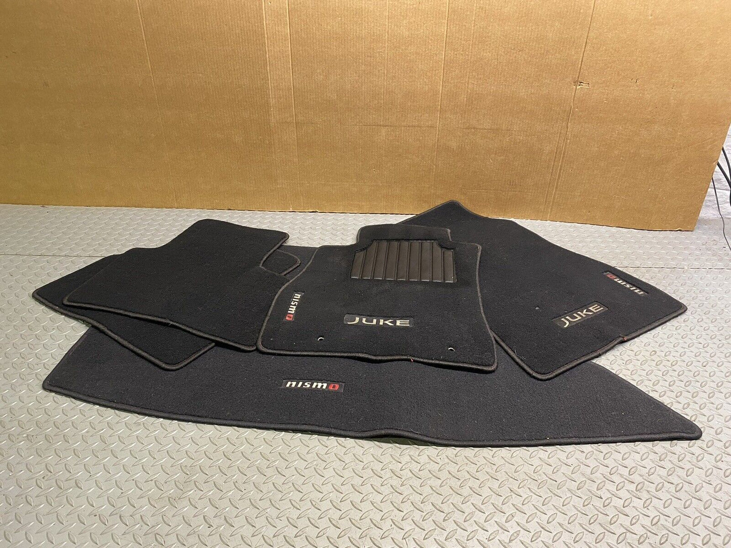 NISSAN JUKE NISMO RS OEM BLACK INTERIOR FLOOR MAT SET CARPET COMPLETE 5 PIECES