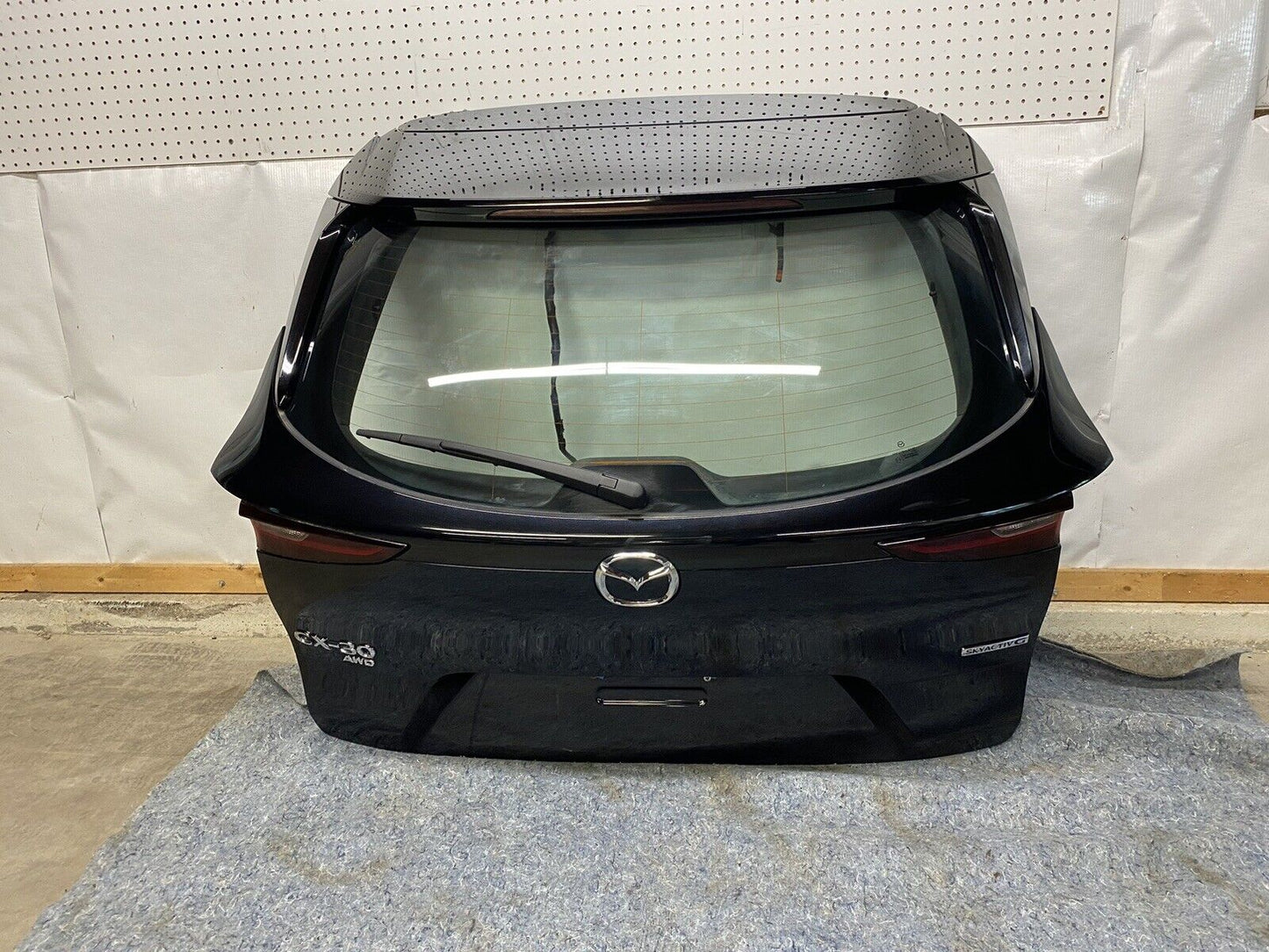 MAZDA CX-30 2020-2024 HATCH TAILGATE TRUNK COMPLETE JET BLACK TAKE-OFF NICE!!!