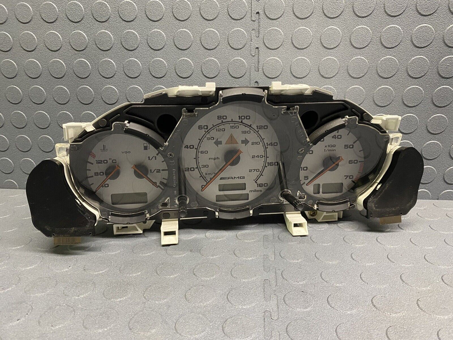 2003 MERCEDES SLK32 R170 ROADSTER INSTRUMENT CLUSTER SPEEDOMETER AMG 153k miles