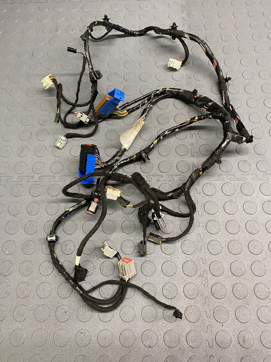 2017-2020 MASERATI LEVANTE M161 FRONT CENTER CONSOLE WIRING HARNESS 6700381060