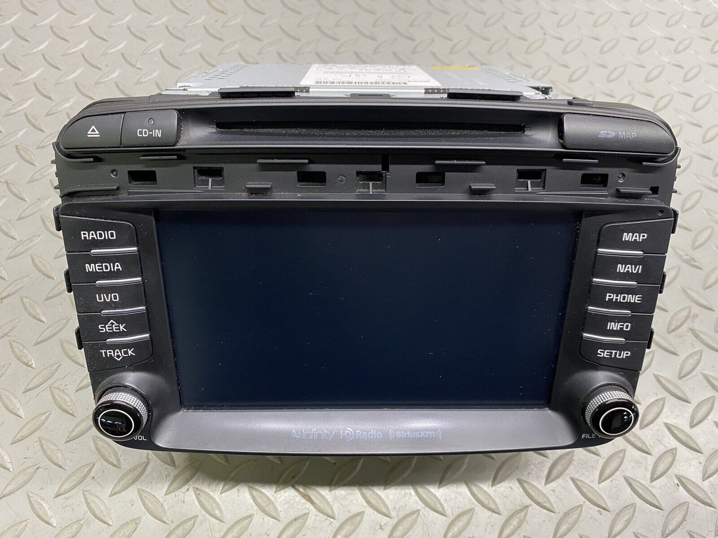 15-18 Kia Sorento OEM Navigation Touch Screen HD Radio XM CD MP3 Infiniti UVO