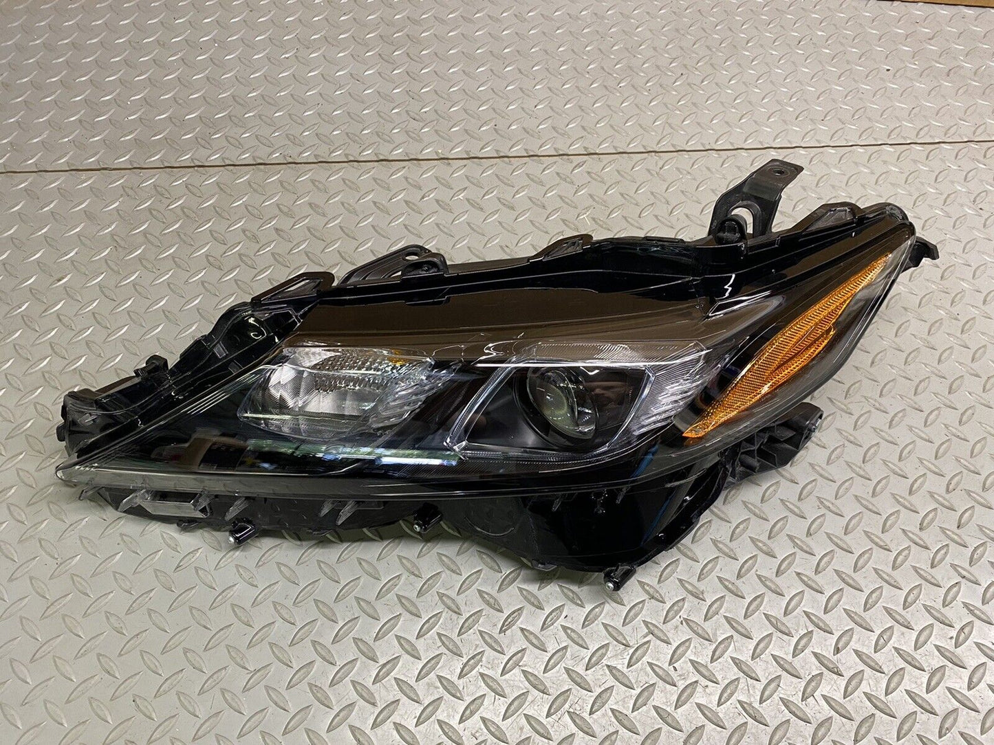 2019-2022 OEM Toyota Camry Headlight LEFT LED Black Bezel Headlight NO DAMAGE!!!