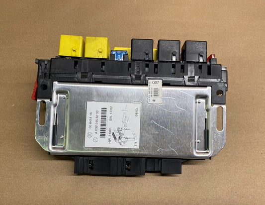 2001-2006 Mercedes W220 W215 AMG Front Left SAM Relay Fuse Box A0345459432