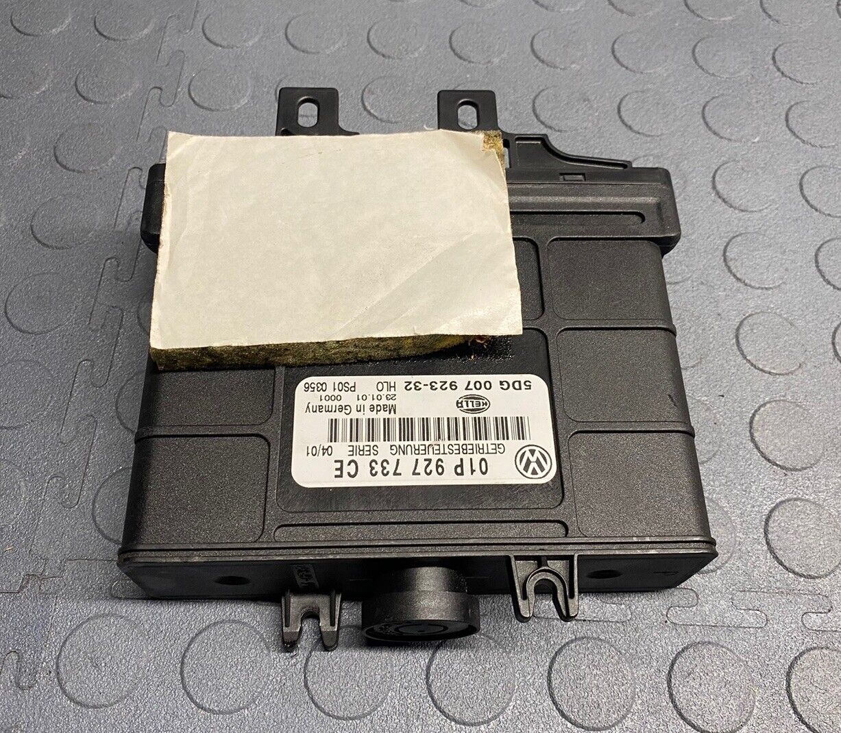 TRANSMISSION CONTROL MODULE COMPUTER 01 02 03 VW EUROVAN - 01P927733CE