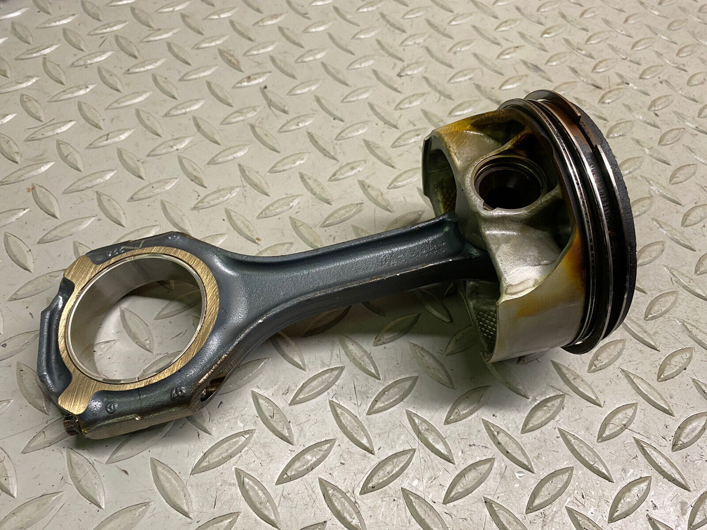 2012-2019 MERCEDES AMG OEM 5.5L M157 PISTON AND CONNECTING ROD 157030051764  A