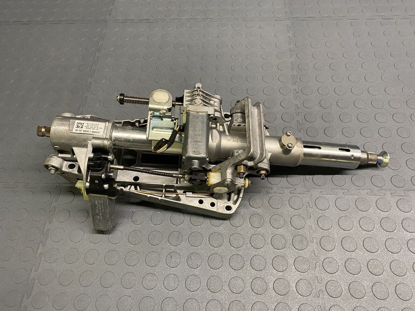 MERCEDES BENZ C63 AMG OEM 08-10 STEERING COLUMN ASSEMBLY POWER TILT TELESCOPING