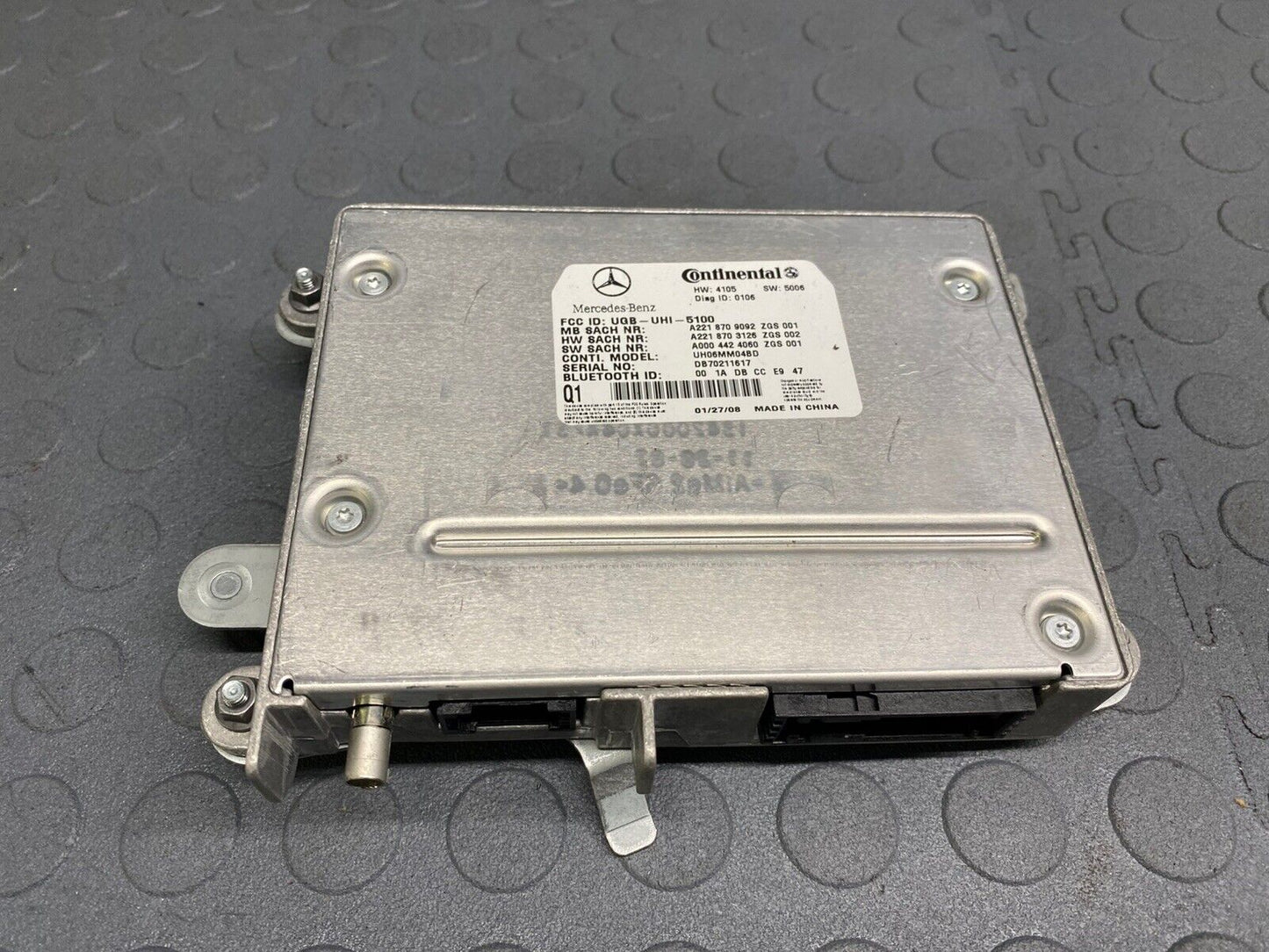 07-10 Mercedes W221 S63 AMG CL550 Bluetooth Communication Module 2218709092 OEM