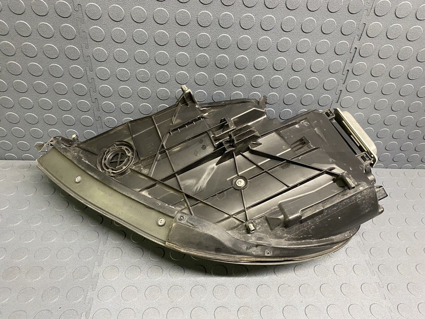 10-13 PORSCHE PANAMERA S 970 RIGHT HEADLIGHT HEAD LIGHT LAMP DAMAGED FOR PARTS