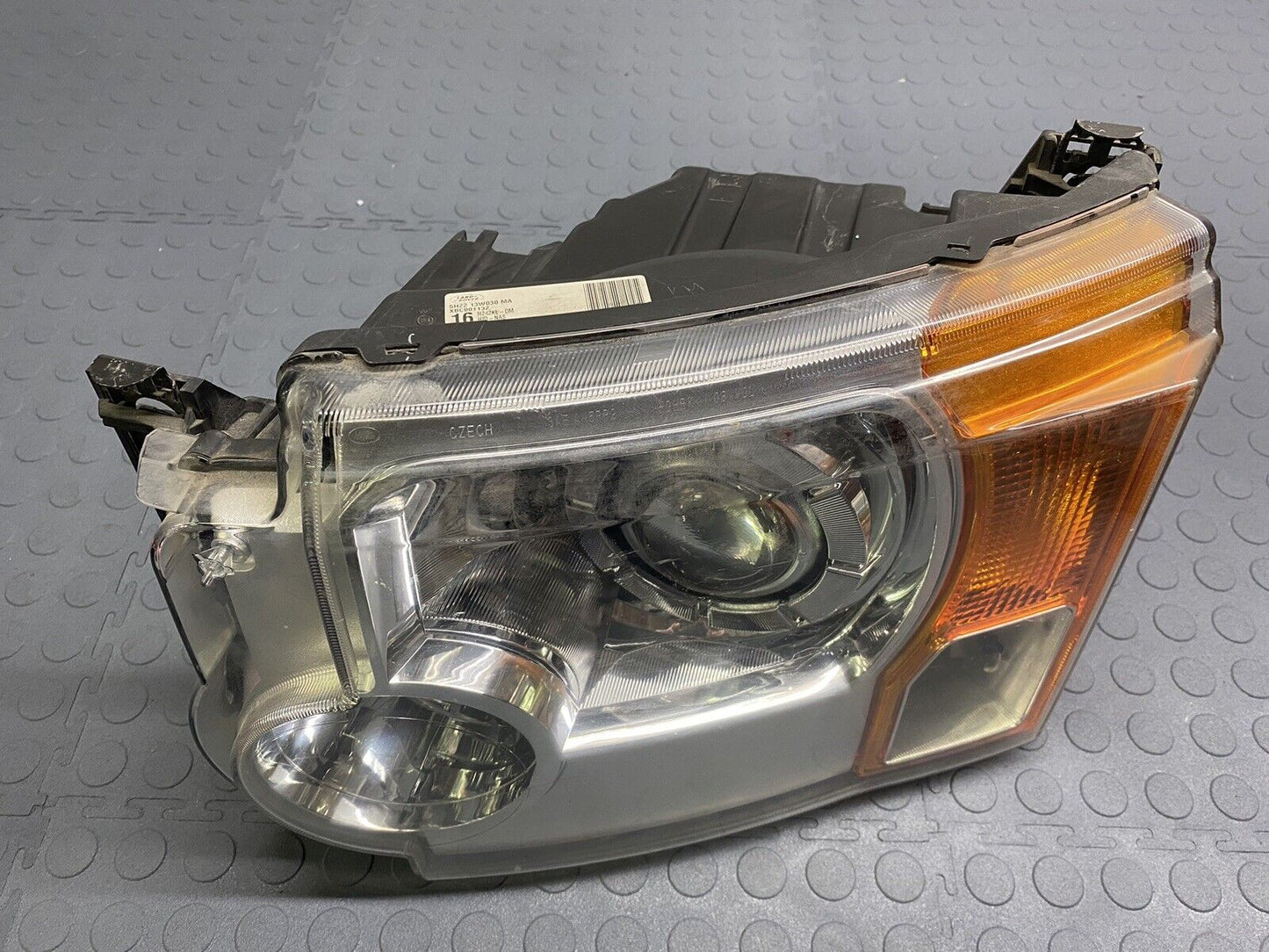 2005-2009 Land Rover LR3 Left Driver Side Xenon HID Headlight NON AFS   NICE!