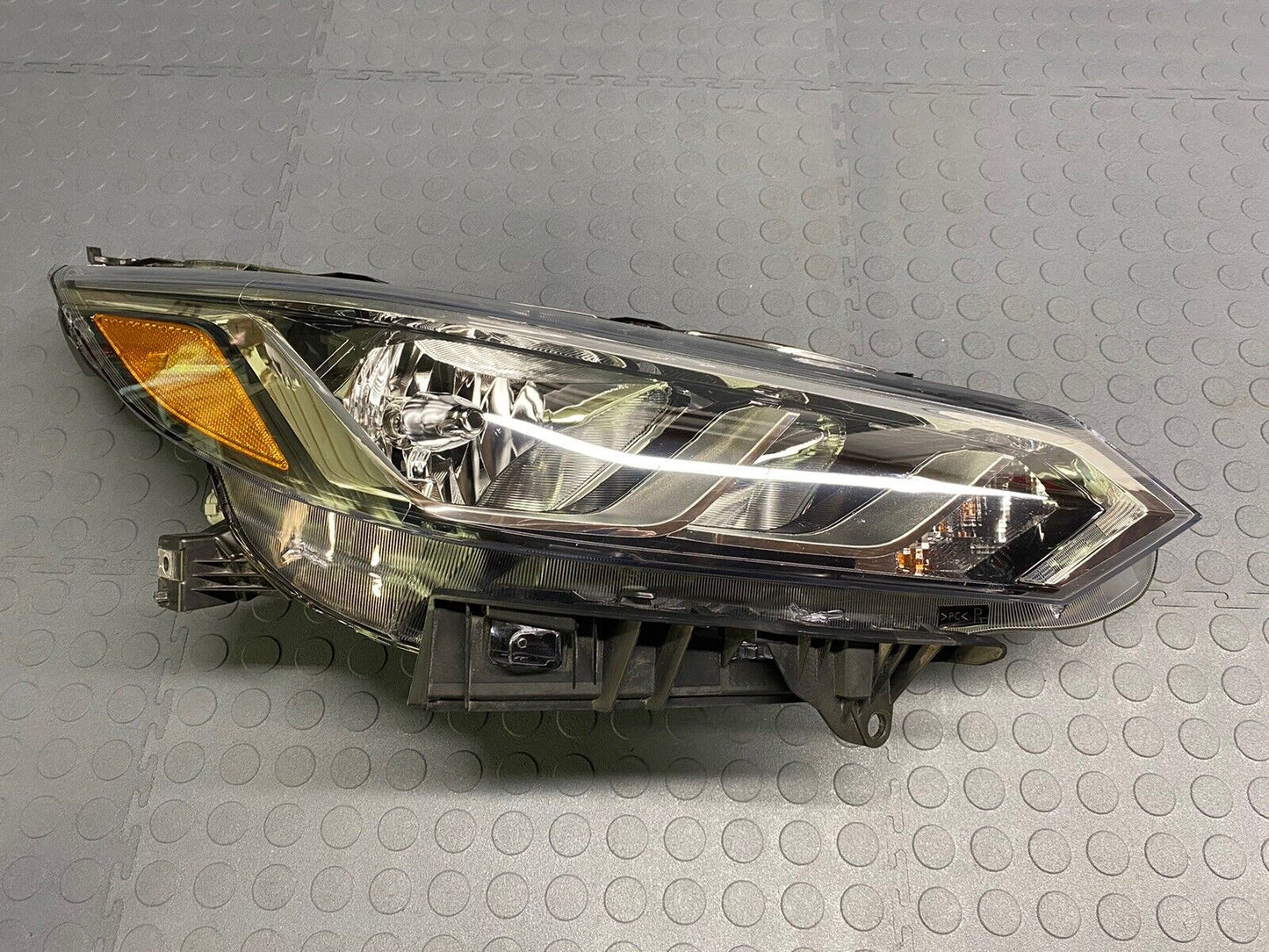 Perfect 2020 2021 2022 2023 Nissan Sentra Right Passenger Halogen Headlight OEM