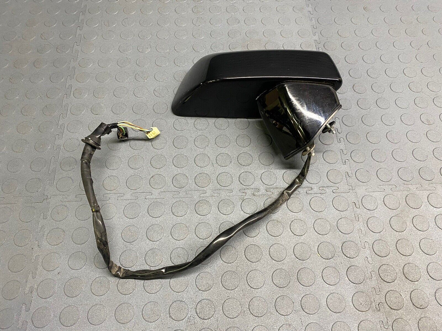 04-05 Cadillac XLR Right Passenger Side Rear View Door Mirror Black OEM