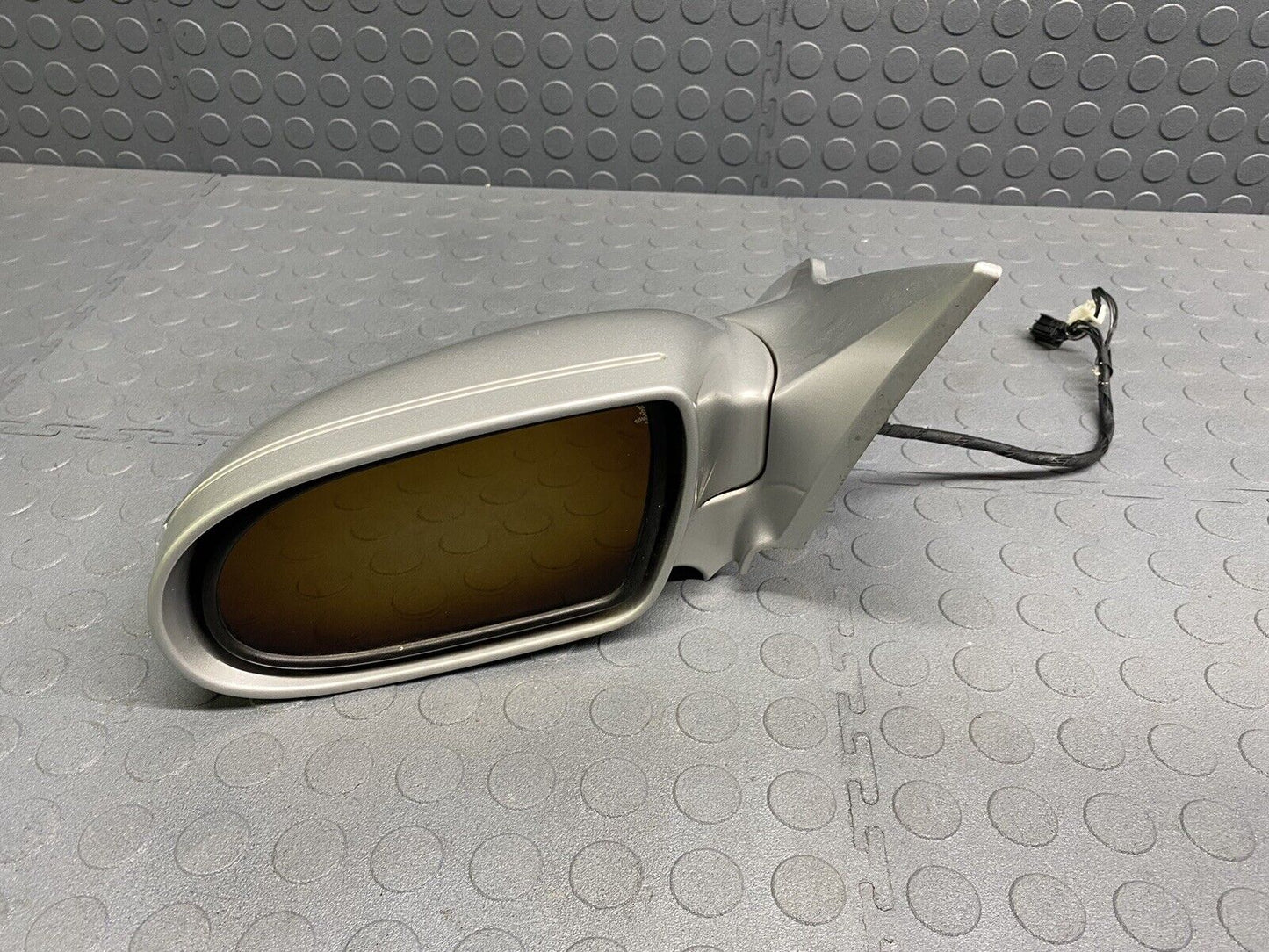 MERCEDES R230 SL500 SL-CLASS DRIVER/LEFT FRONT SIDE VIEW MIRROR IRIDIUM SILVER