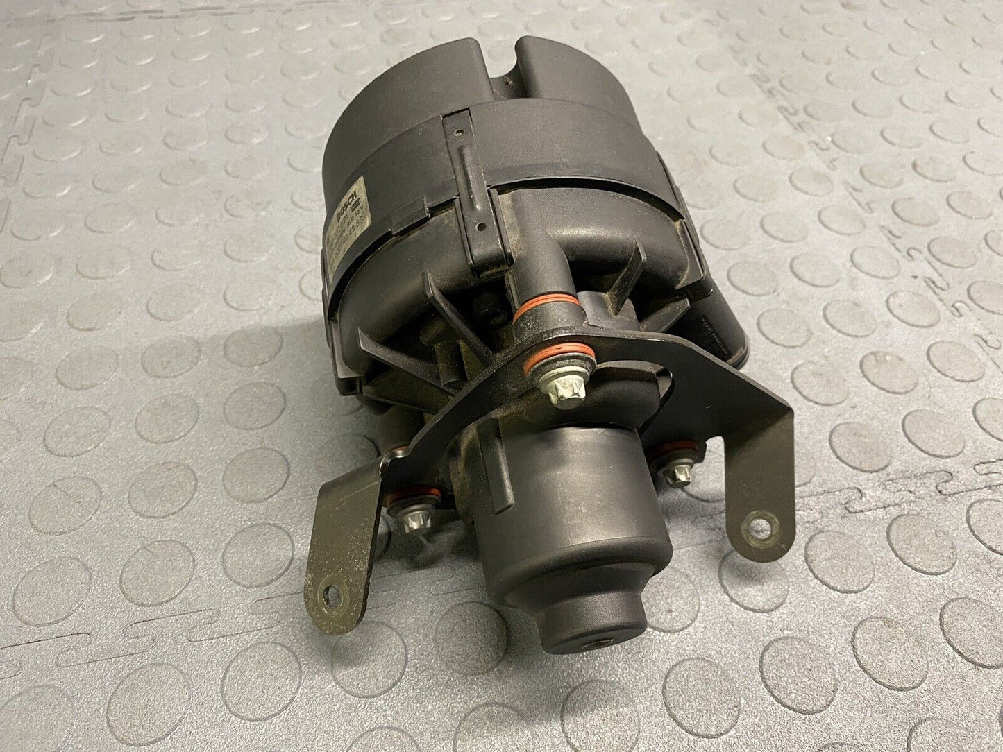 R170 MERCEDES SLK32 AMG BOSCH Air Injection Pump 0580000020 A0001404385