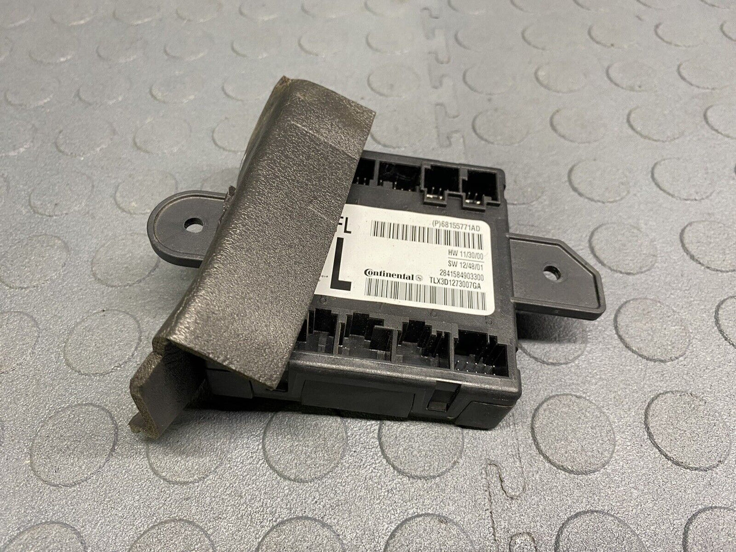 Dodge Ram 1500 68155771AD Module LF Driver Door Module