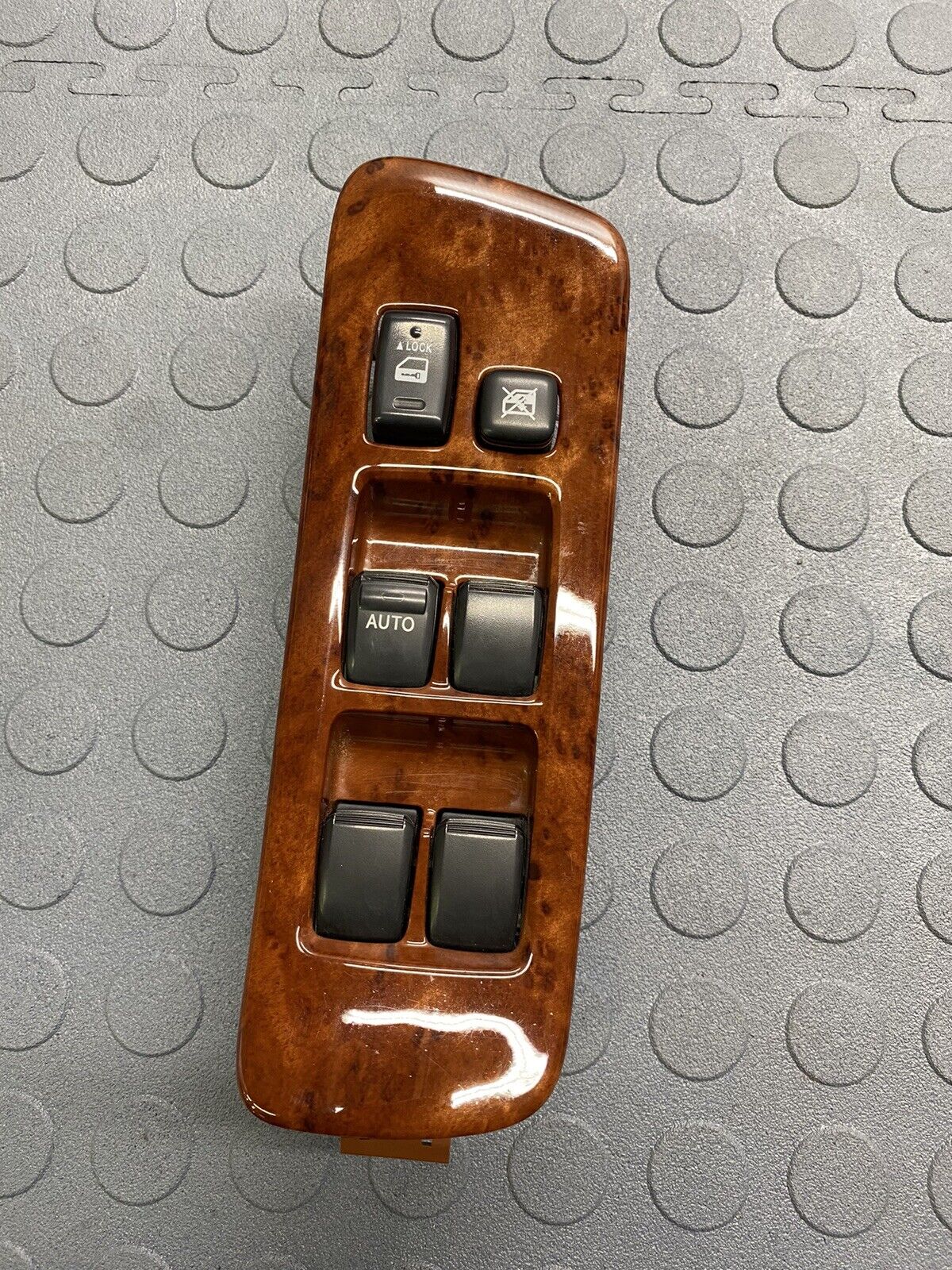 05-07 TOYOTA HIGHLANDER DRIVER MASTER DOOR SWITCH WOOD GRAIN 84040-48122 NICE!!!