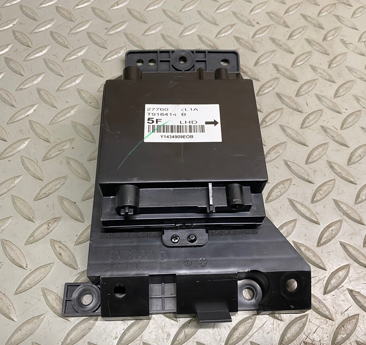 2014-2017 Nissan Juke AC Temperature Amplifier Control Module 277603YL1A OEM