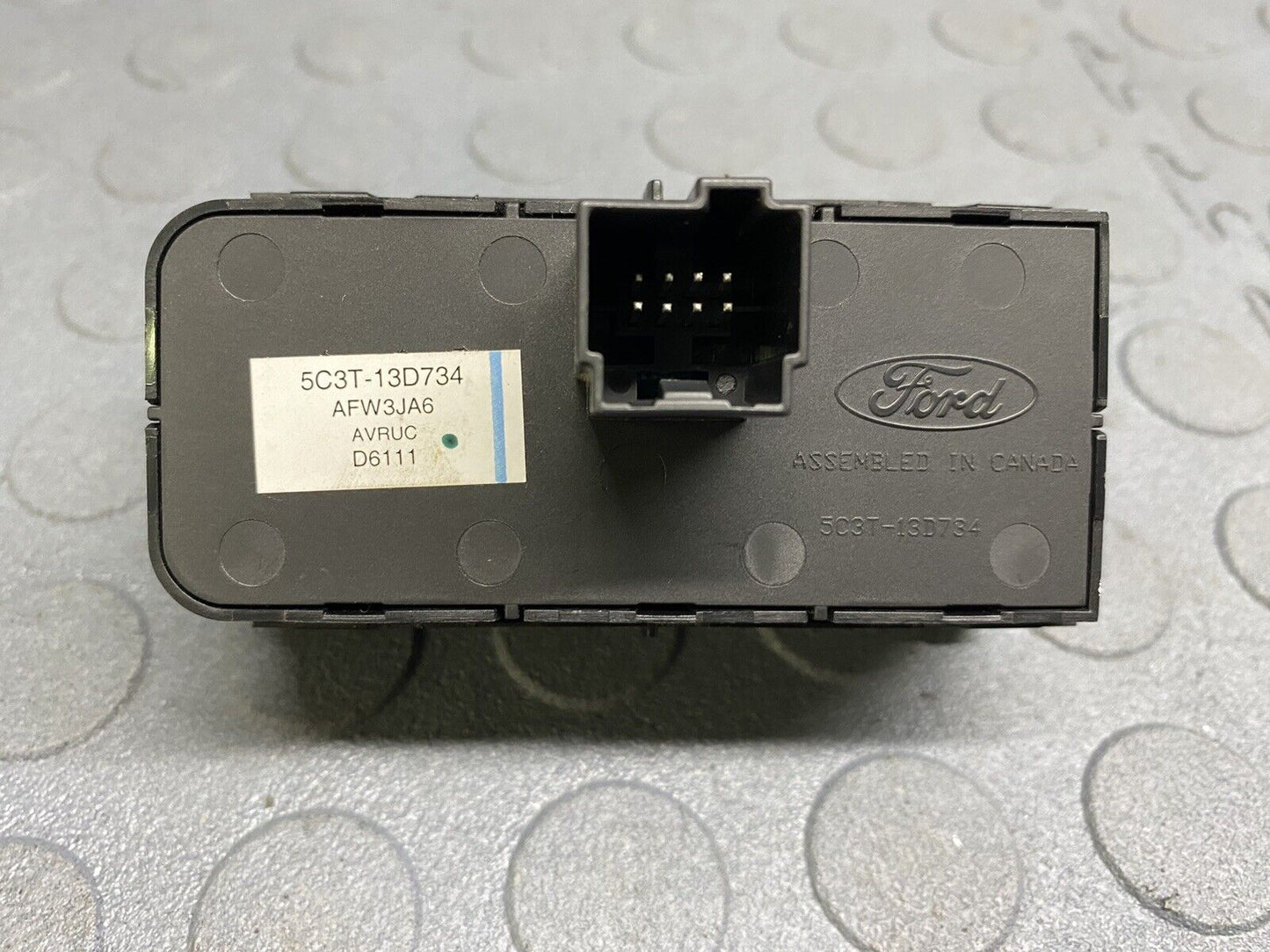 05-07 Ford F-250 F350 F450 F550 Super Duty Dash Aux Auxillary Switch 5C3T-13D734