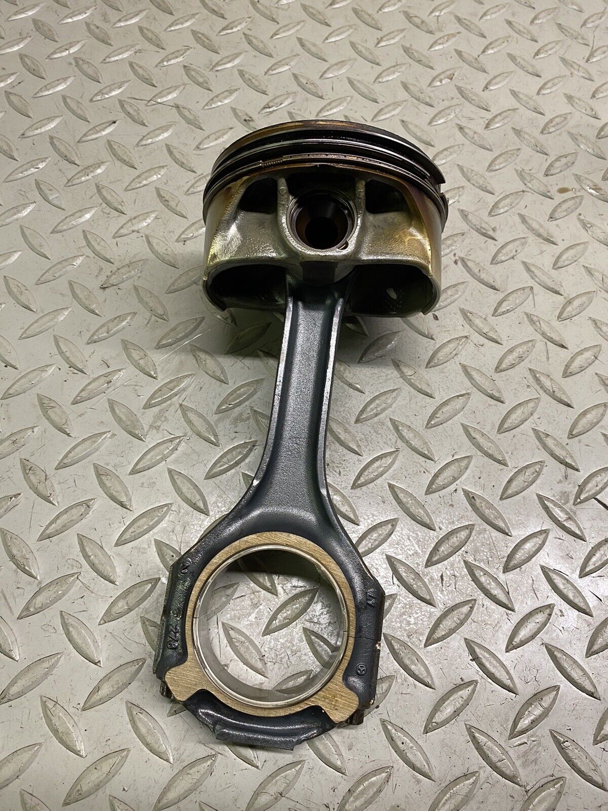 2012-2019 MERCEDES AMG OEM 5.5L M157 PISTON AND CONNECTING ROD 157030051764  H