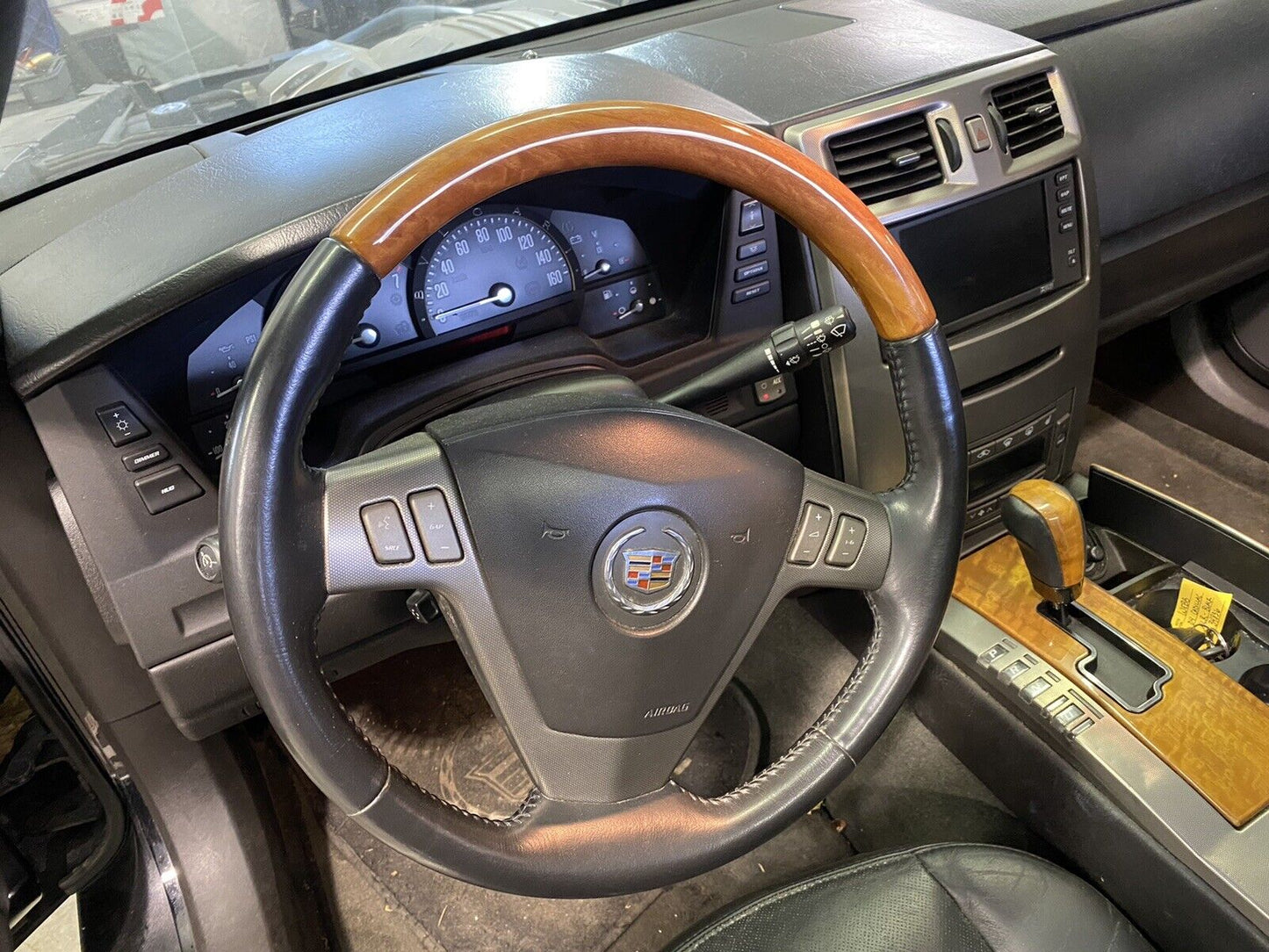 04-09 CADILLAC XLR WOOD BLACK LEATHER STEERING WHEEL NICE 65k miles